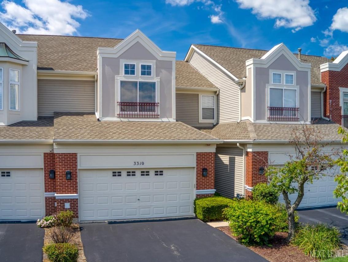 3310 Rosecroft Ln., Naperville, IL 60564