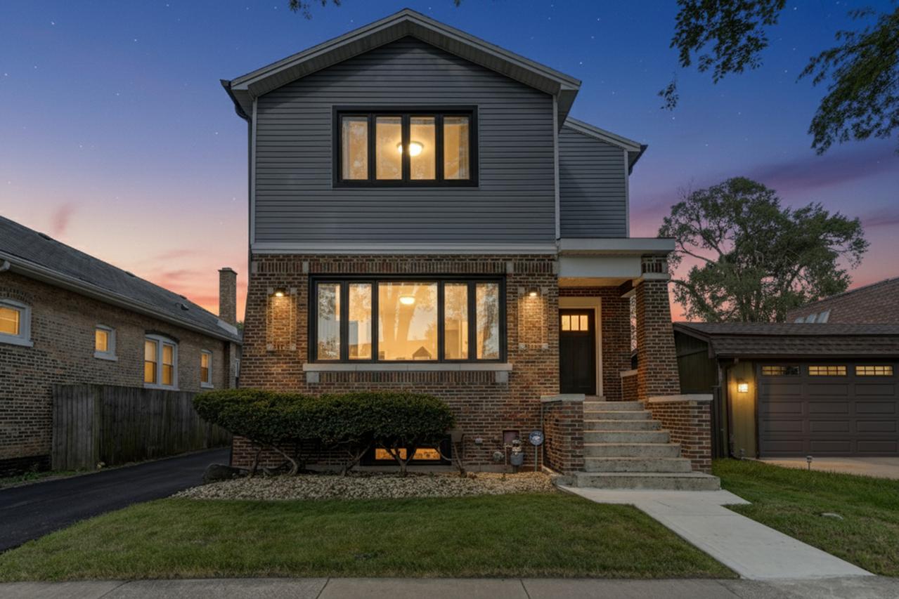 634 22nd Ave., Bellwood, IL 60104