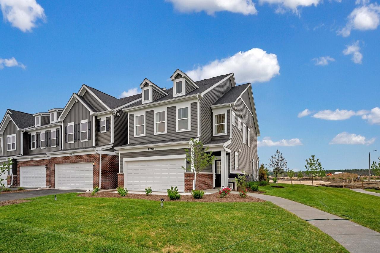 24410 W Alexis Ln. #54430, Plainfield, IL 60585