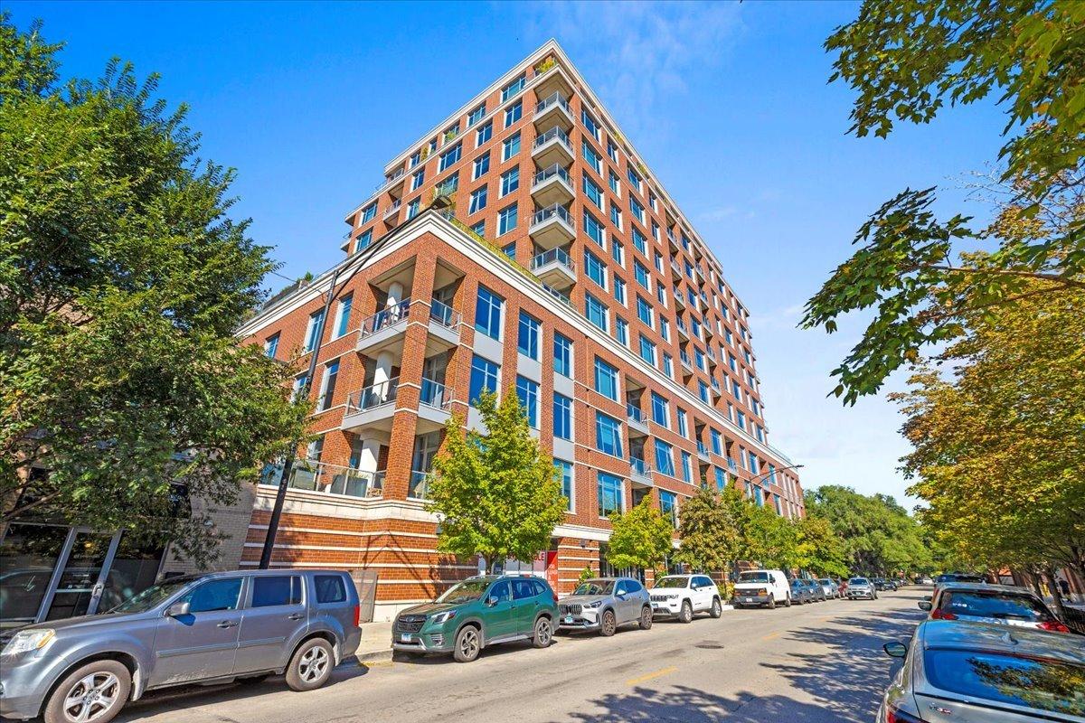 540 W Webster Ave. #311, Chicago, IL 60614