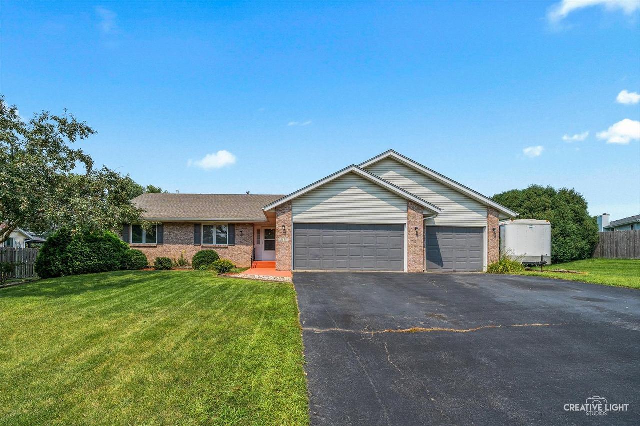 3455 Valley Woods Dr., Cherry Valley, IL 61016