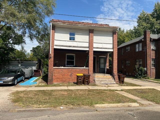 912 18th Ave., Rockford, IL 61104