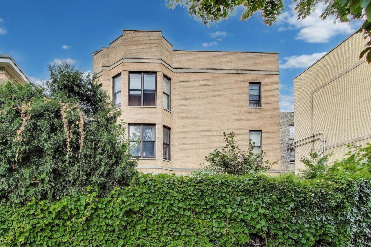 415 S East Ave., Oak Park, IL 60302