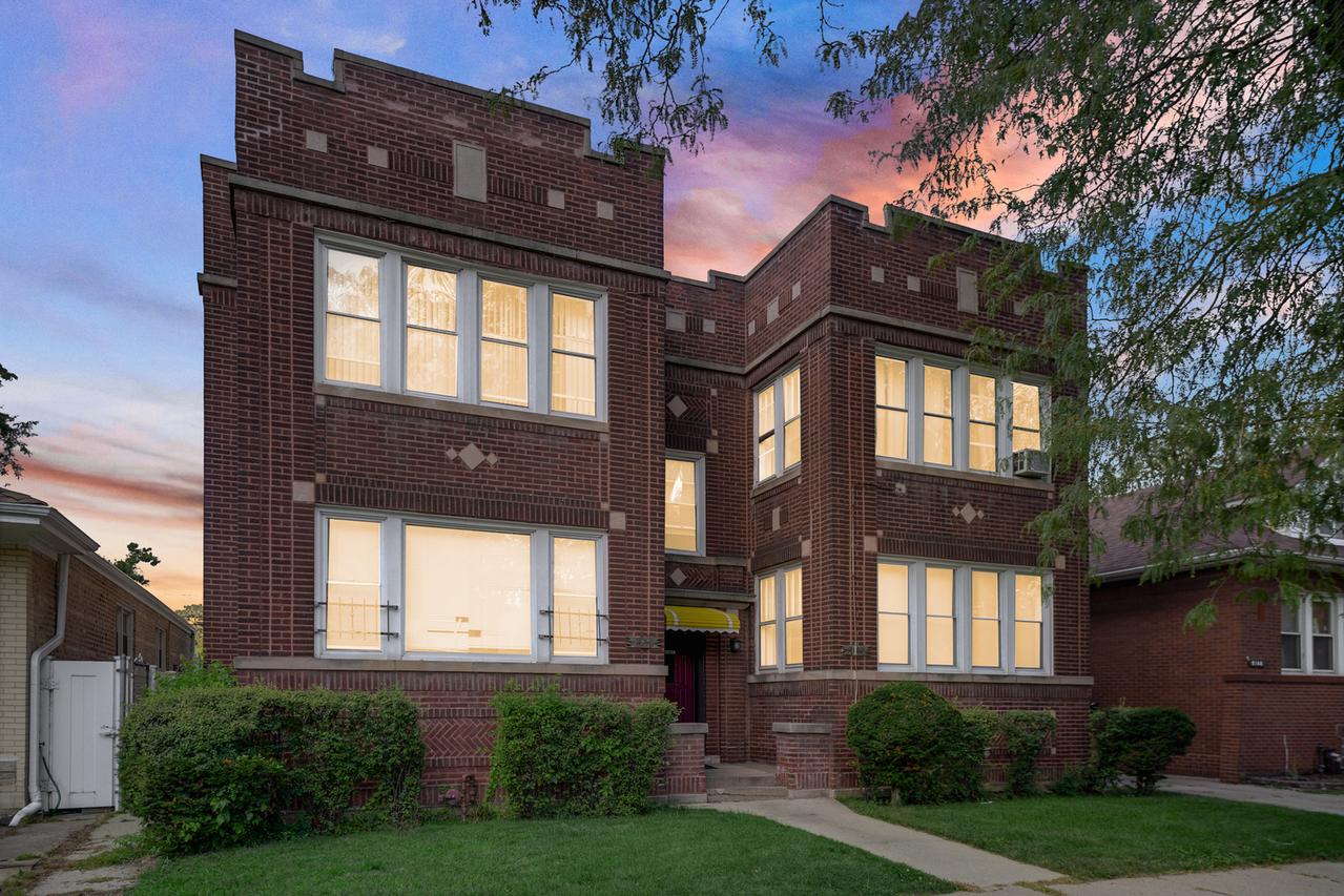 8150 S Clyde Ave., Chicago, IL 60617