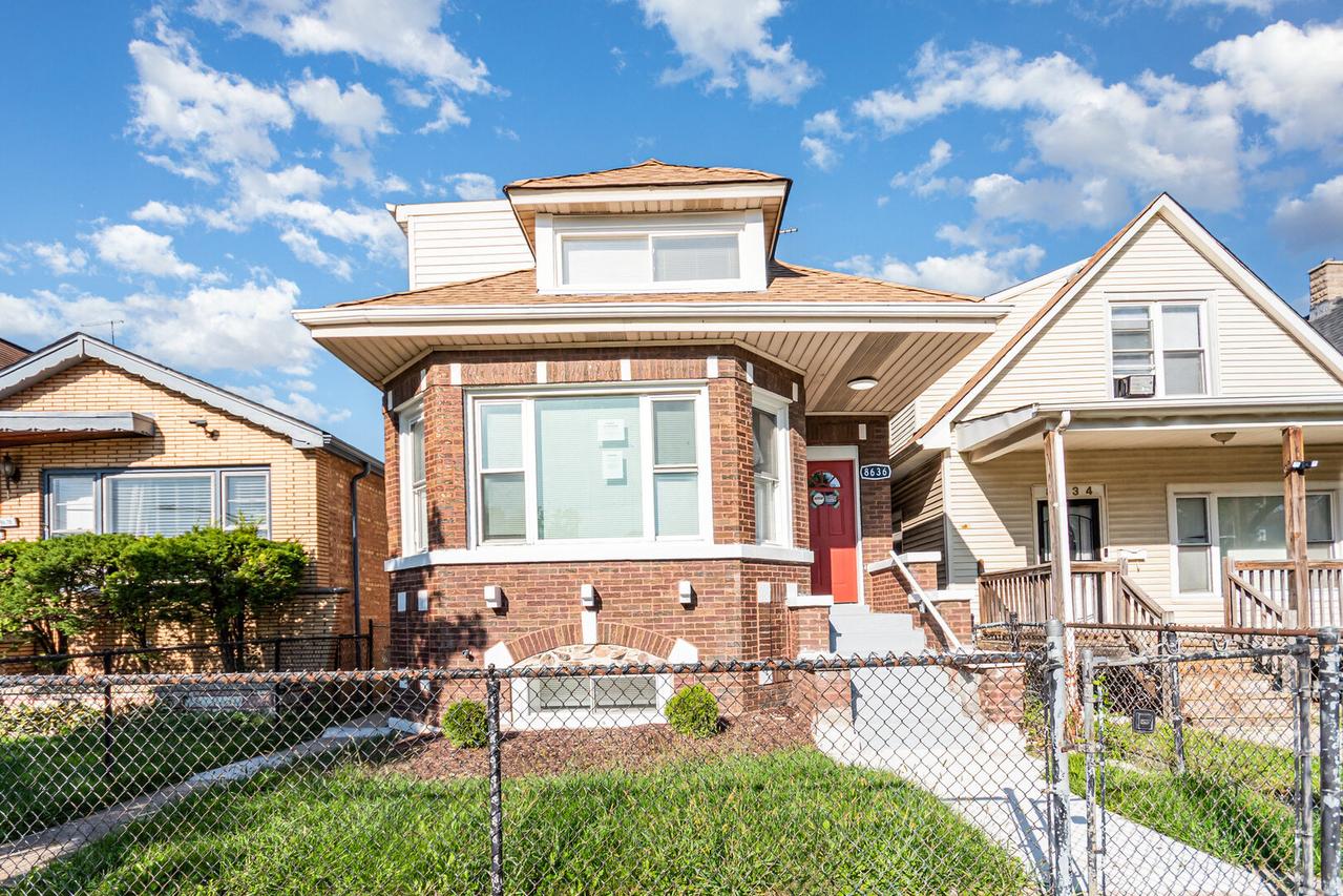 8636 S Aberdeen St., Chicago, IL 60620