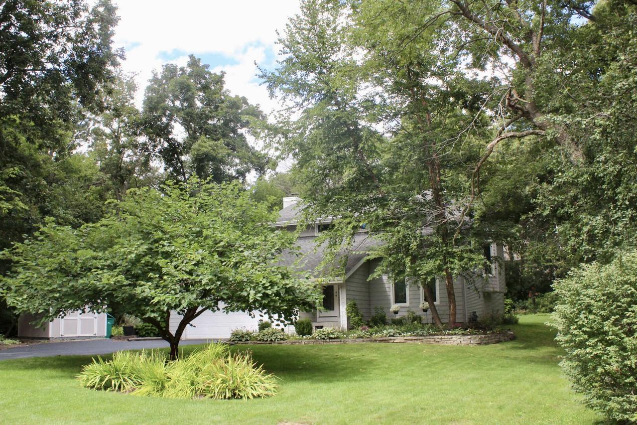 7638 Chantelle Ln., Roscoe, IL 61073