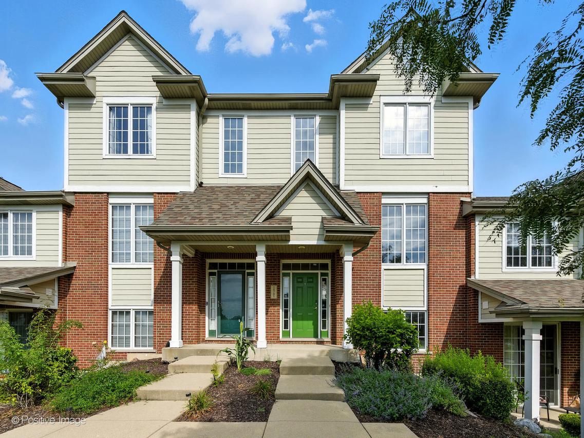 10701 Gabrielle Ln., Orland Park, IL 60462