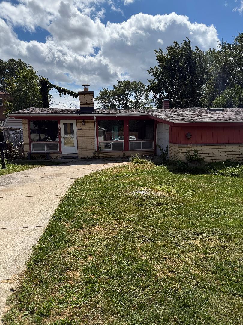 5555 W 90th St., Oak Lawn, IL 60453
