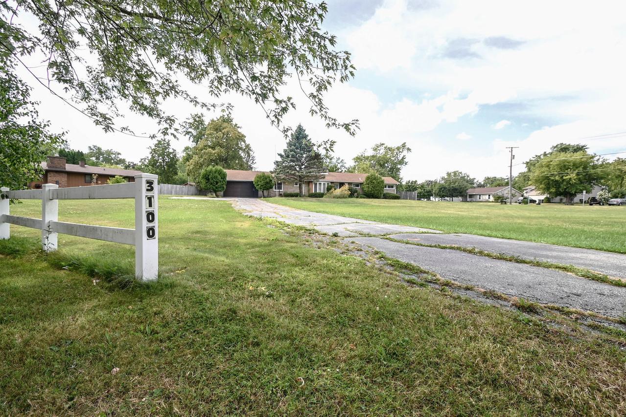 3100 Lebanon Ave., Zion, IL 60099