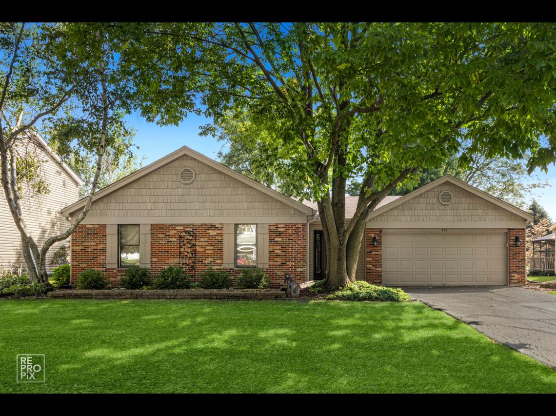 424 Massachusetts Ave., Naperville, IL 60565