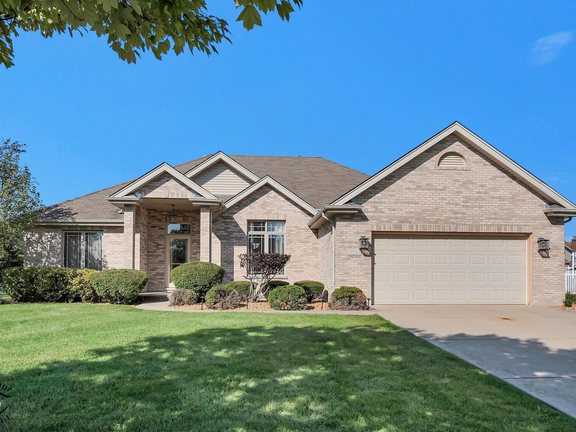 19536 Tramore Ln., Mokena, IL 60448