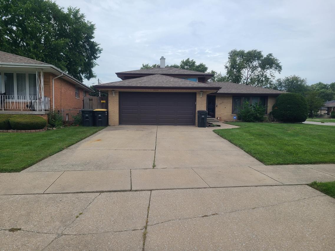 3514 170th Pl., Lansing, IL 60438