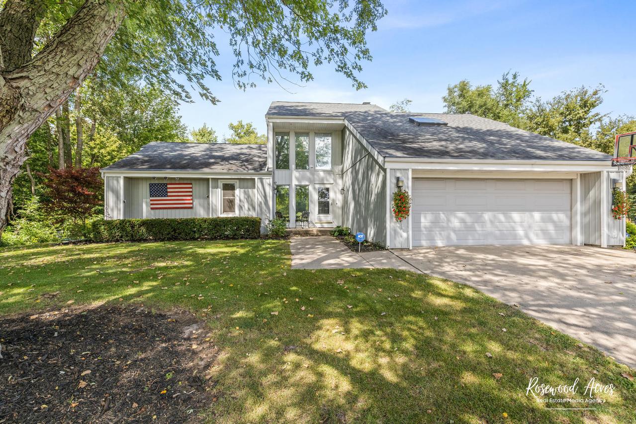 23 Birchwood Ln., St. Anne, IL 60964