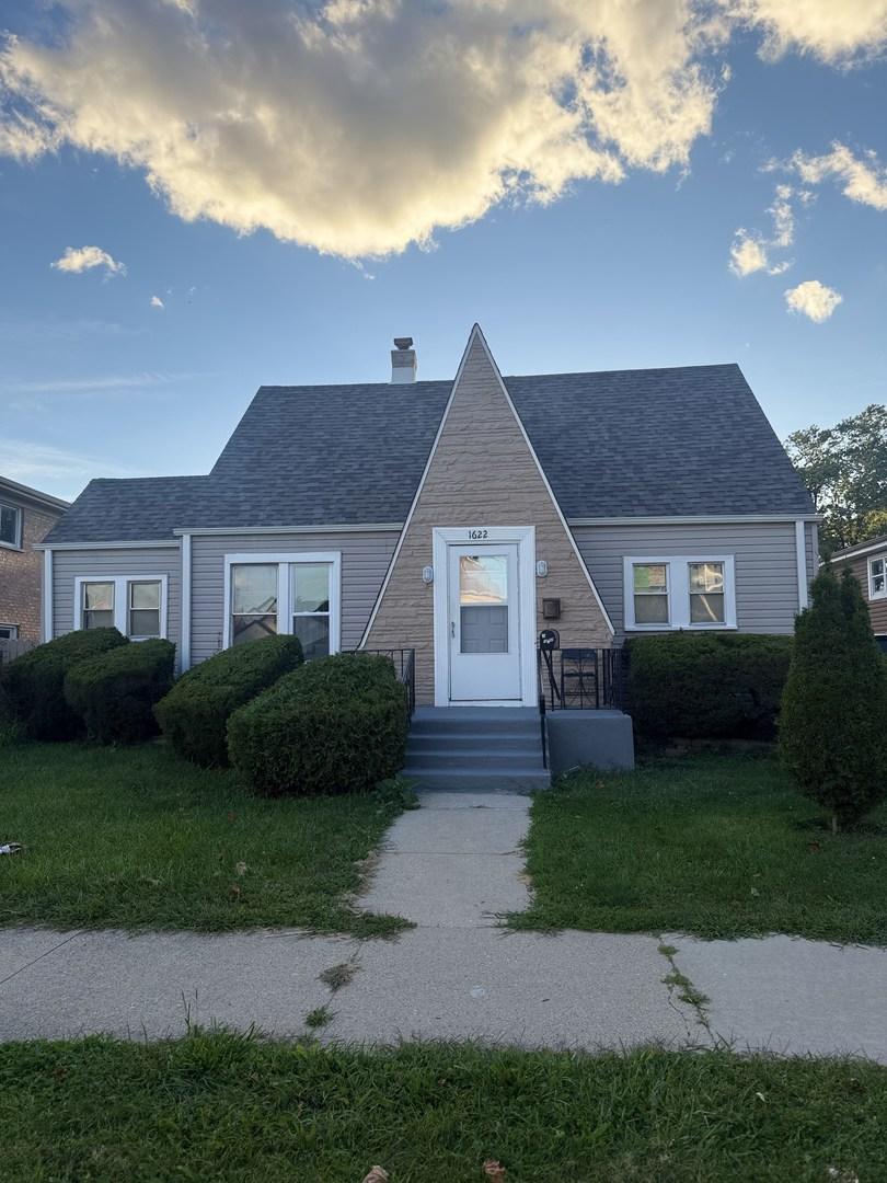 1622 N 43rd Ave., Stone Park, IL 60165