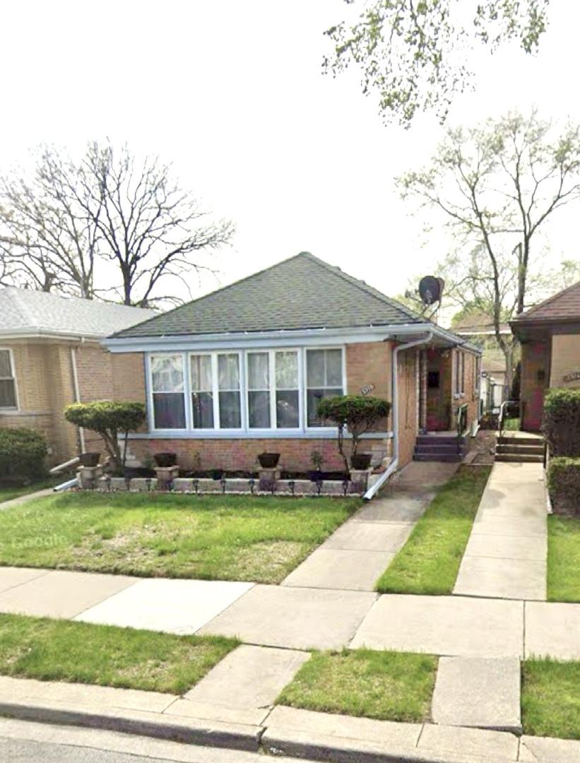 [Address Hidden by Seller], Chicago, IL 60659