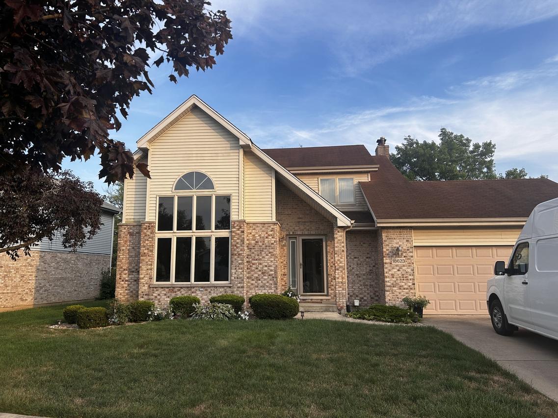18623 Augusta Ln., Hazel Crest, IL 60429