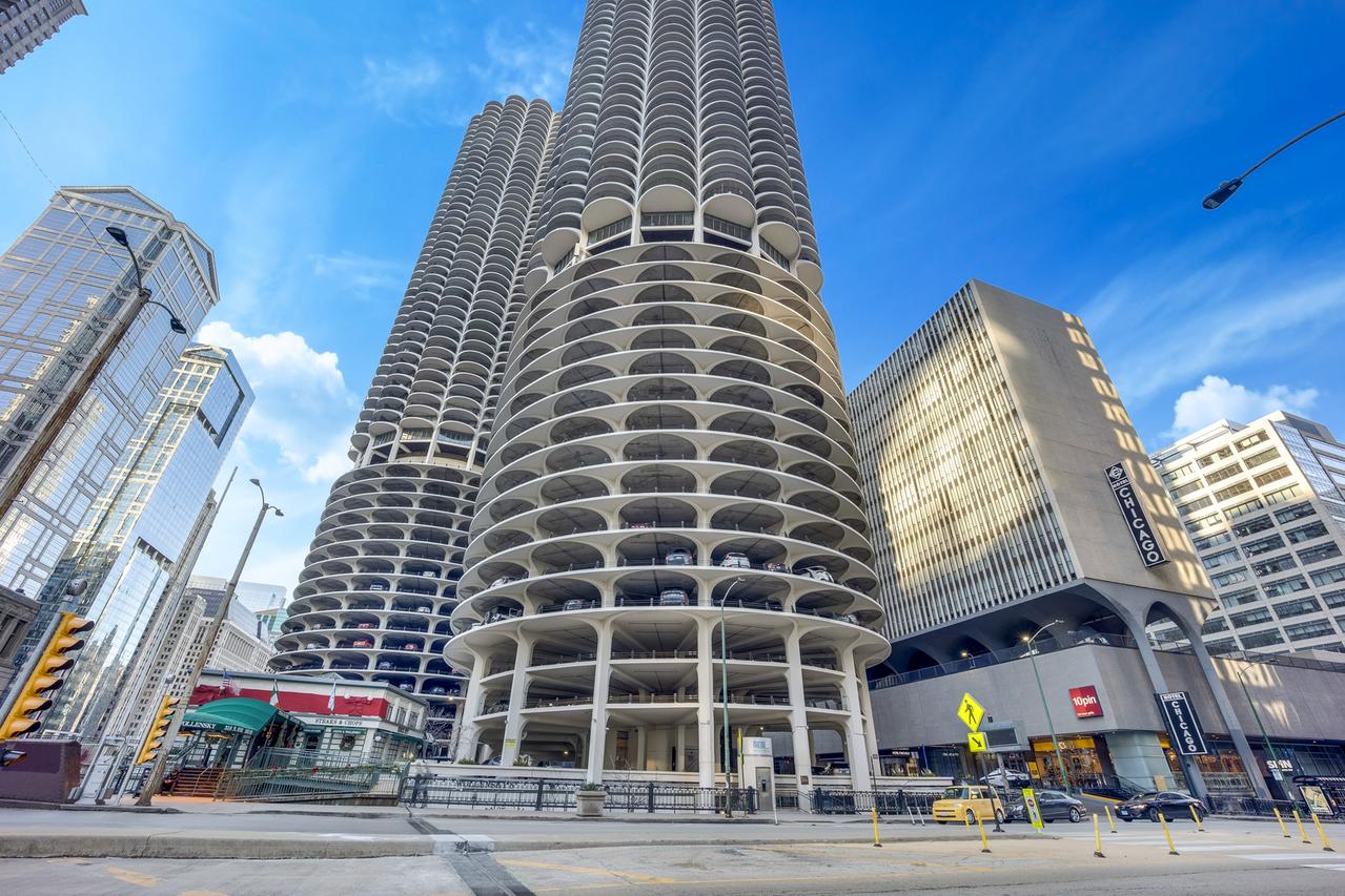 300 N State St. #4512, Chicago, IL 60654