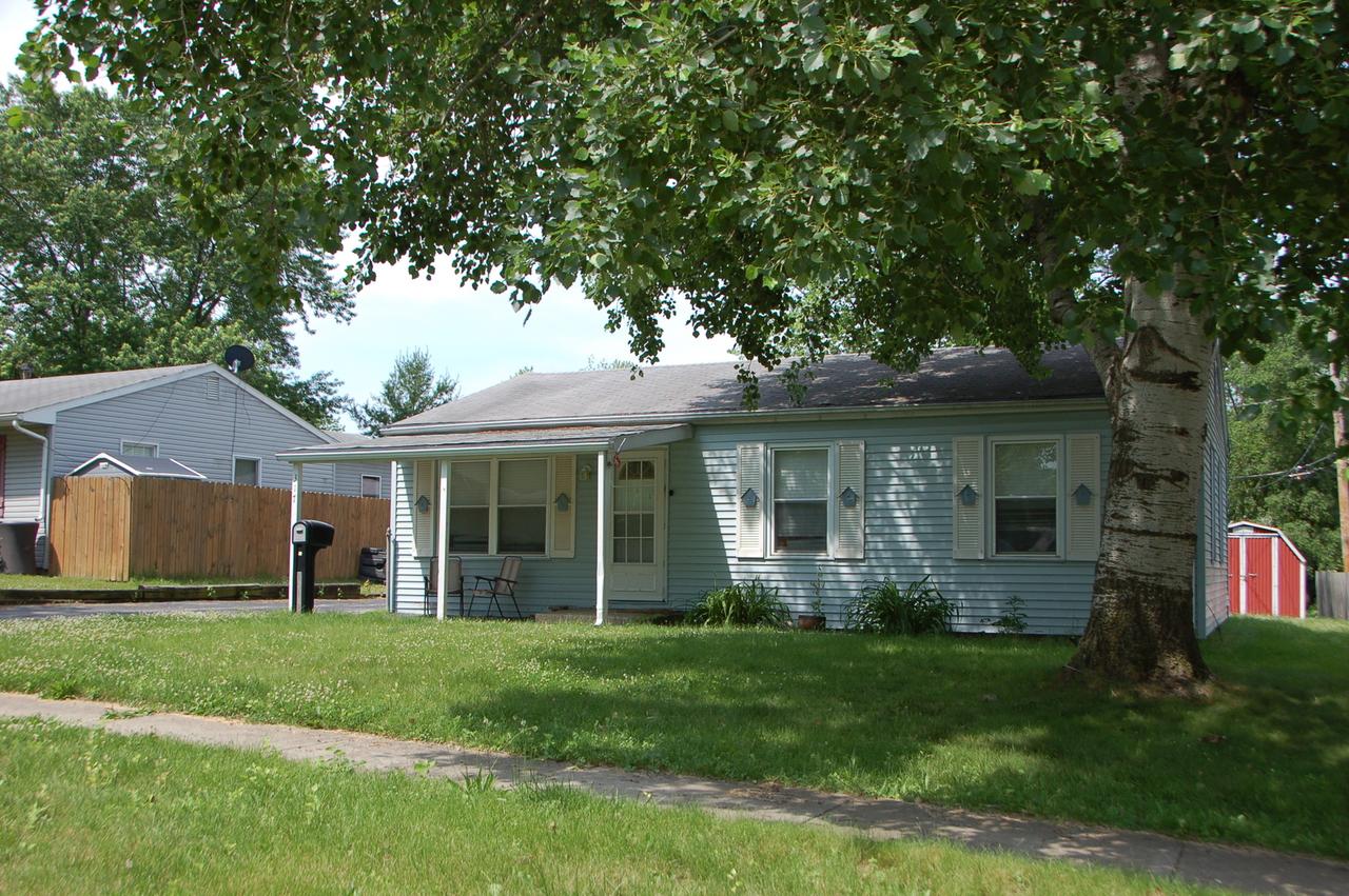 317 Bonnie Dr., Lockport, IL 60441