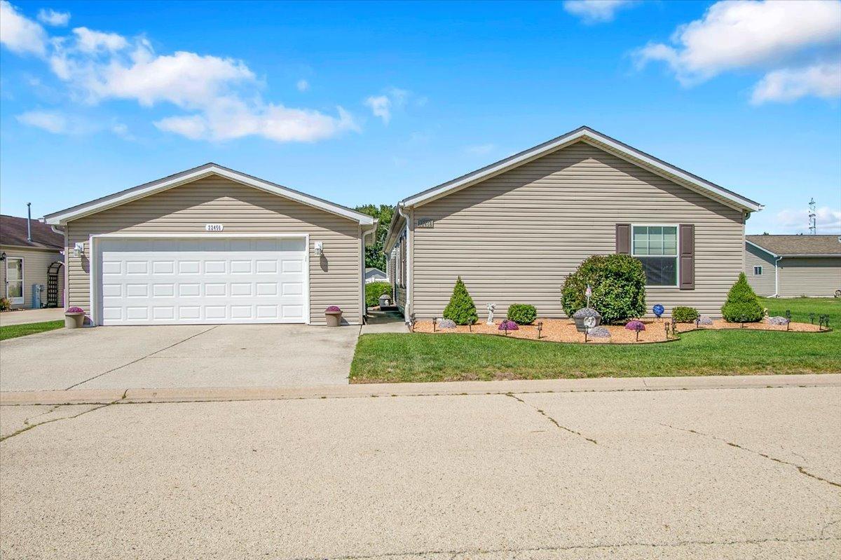 22456 S Lakepoint Ct., Channahon, IL 60410