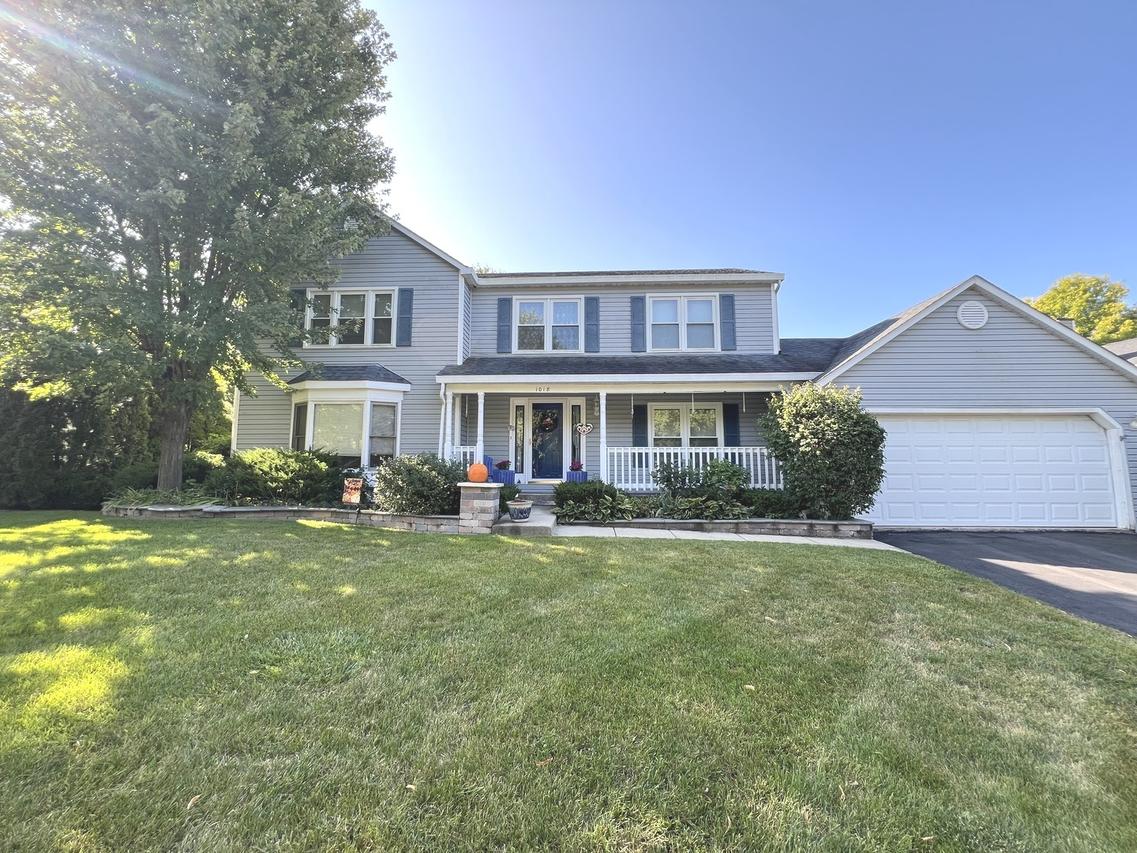 1018 Rain Tree Dr., Bolingbrook, IL 60440