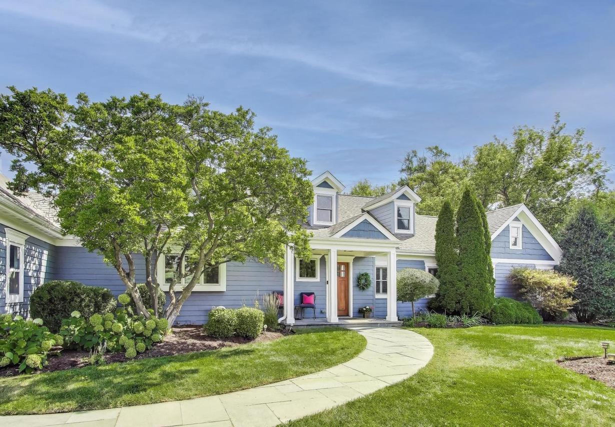 455 Sunset Ridge Rd., Northfield, IL 60093