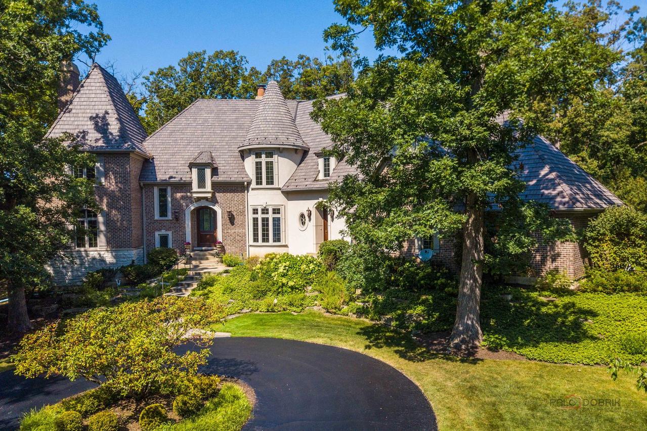 3050 Ridge Grove Ln., Highland Park, IL 60035