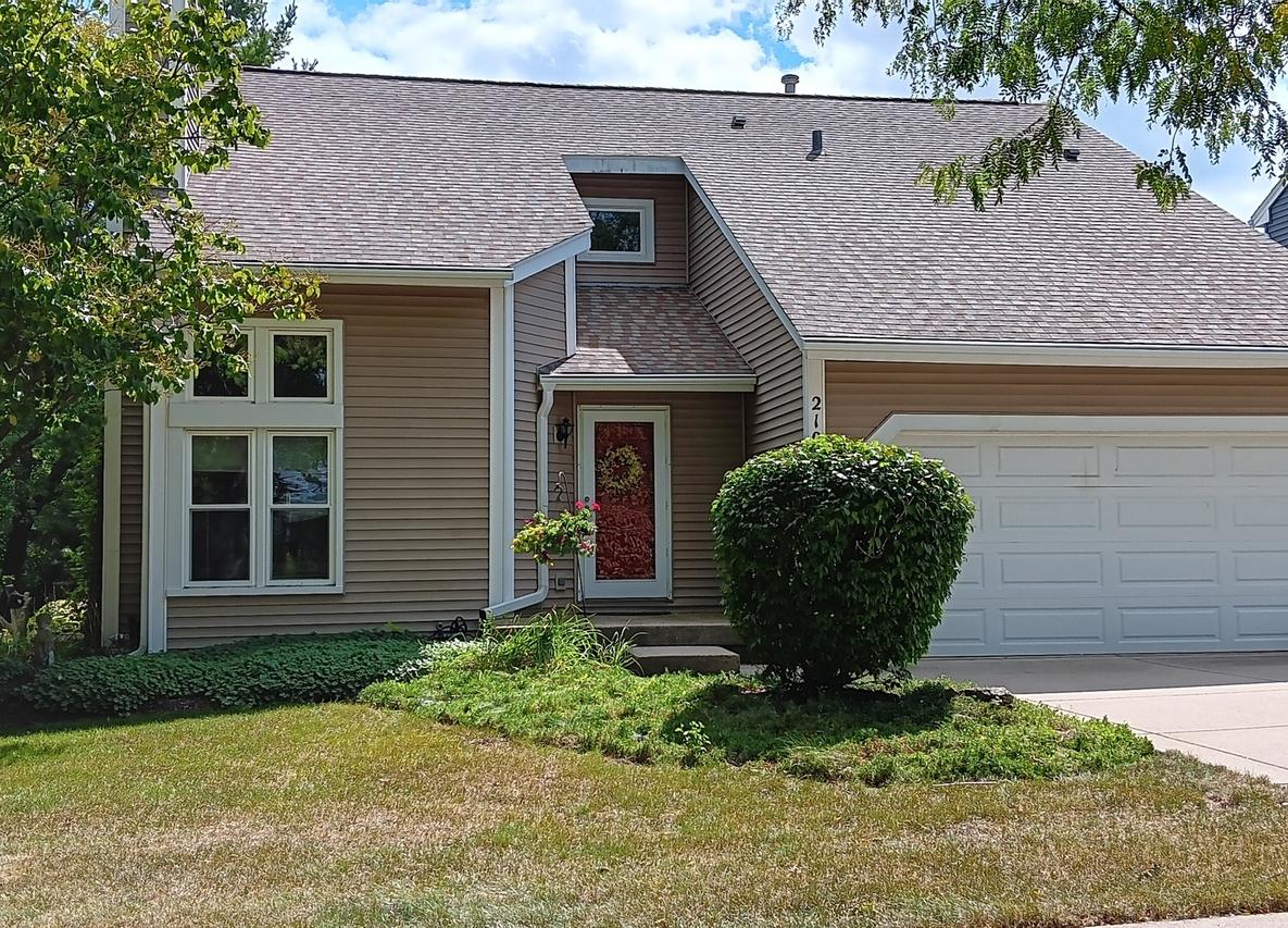2100 Monday Dr., Elgin, IL 60123