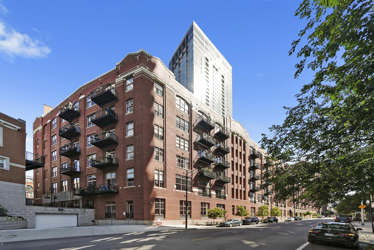 360 W Illinois St. #614, Chicago, IL 60654