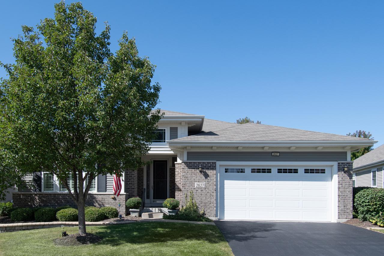 2627 Foxglove St., Naperville, IL 60564