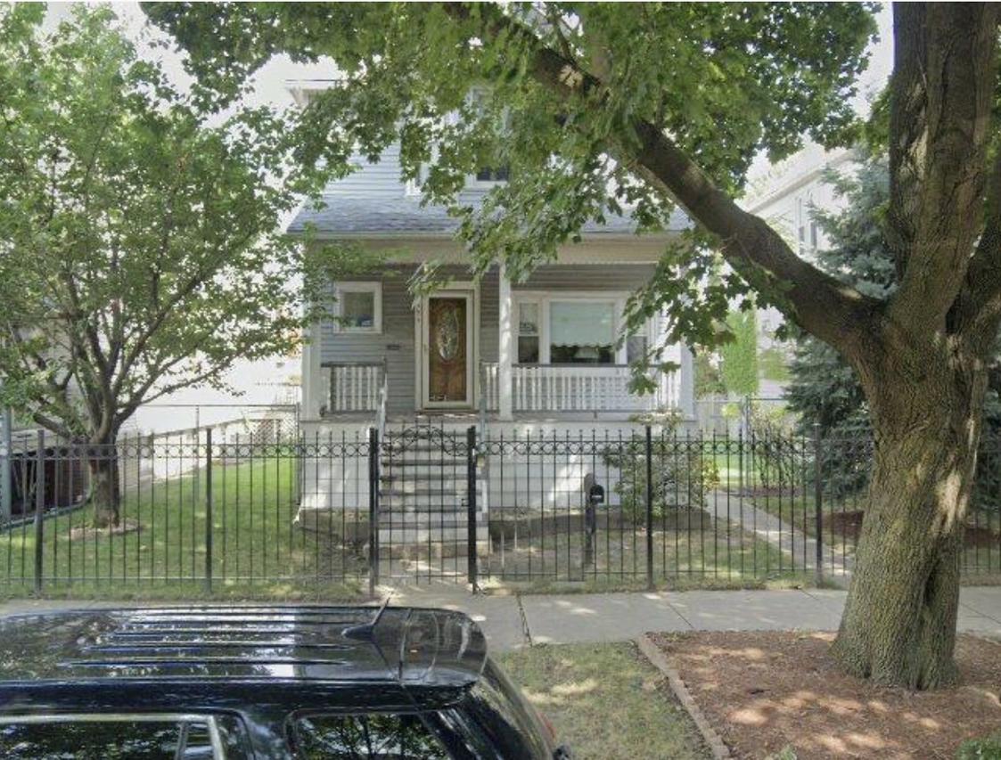 2555 N Saint Louis Ave., Chicago, IL 60647