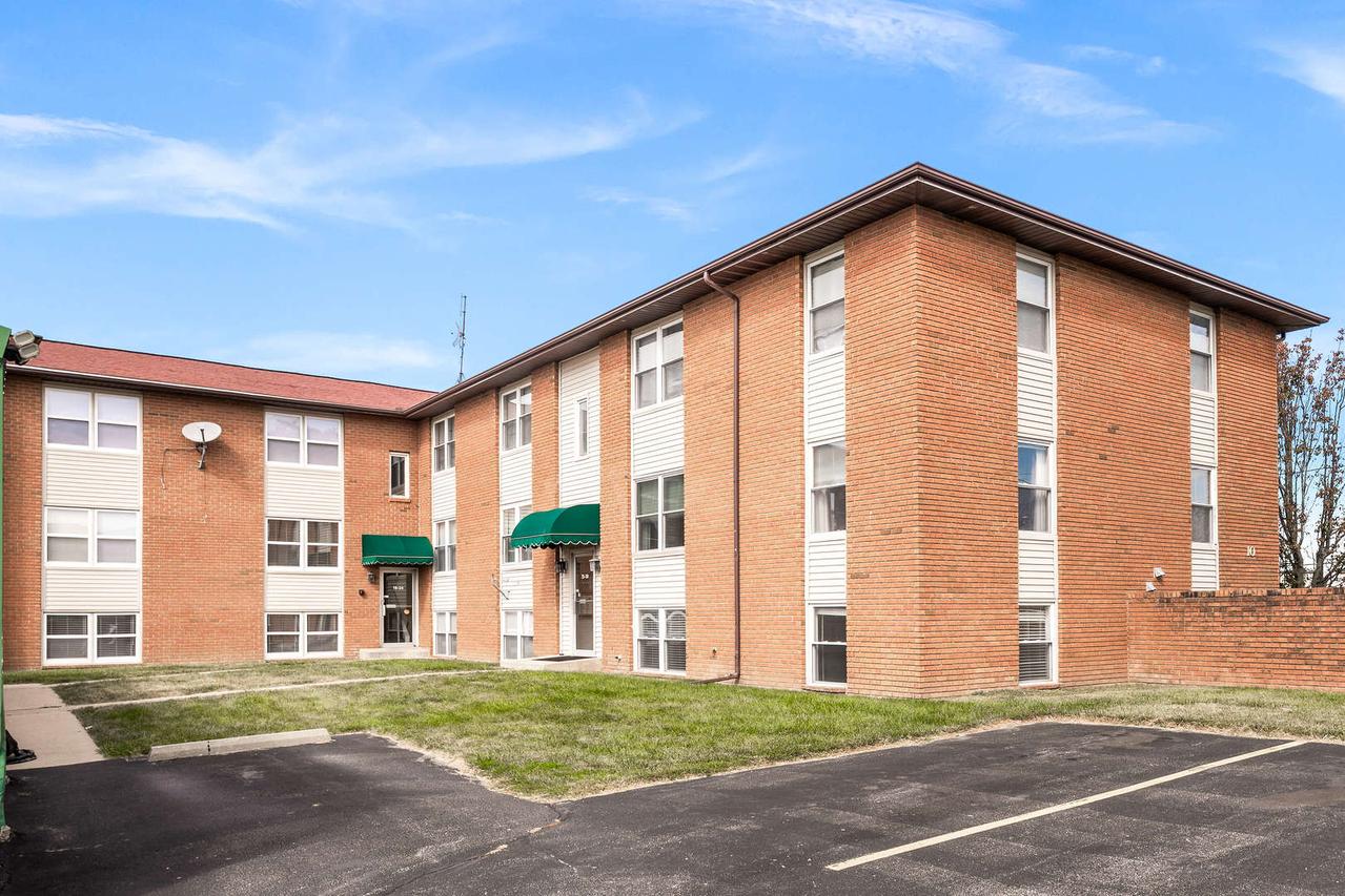 10 Willedrob Rd. #26, Bloomington, IL 61701