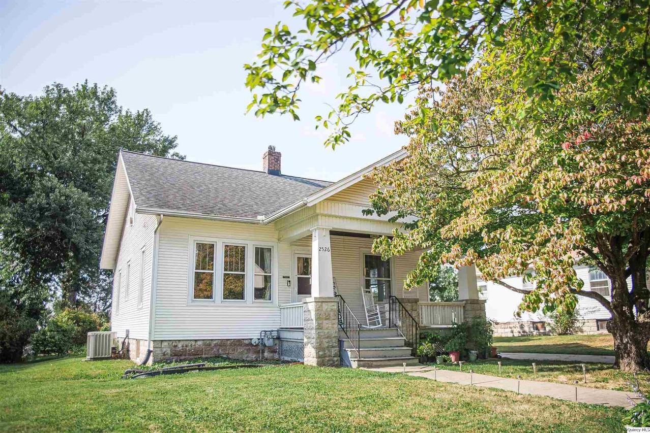 2526 Chestnut St., Quincy, IL 62301