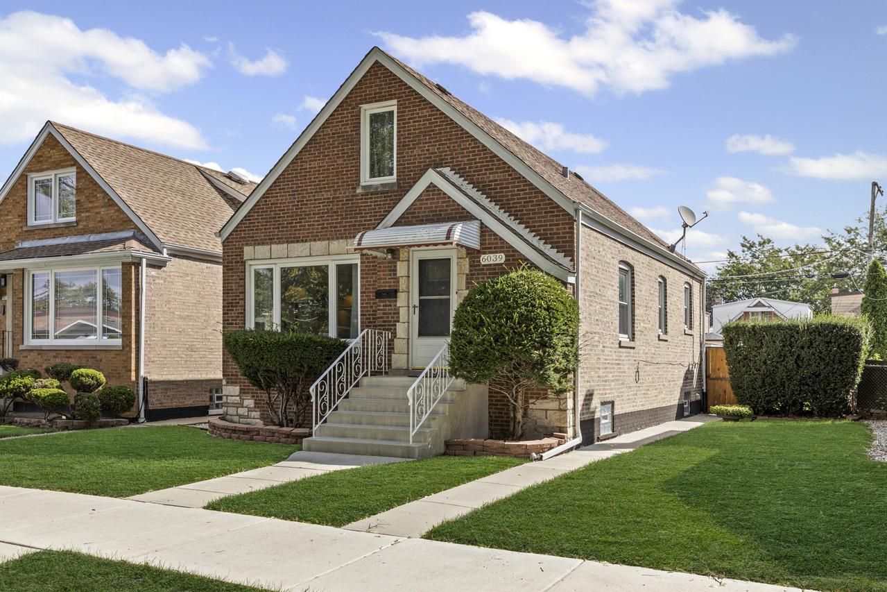 6039 S Kilbourn Ave., Chicago, IL 60629