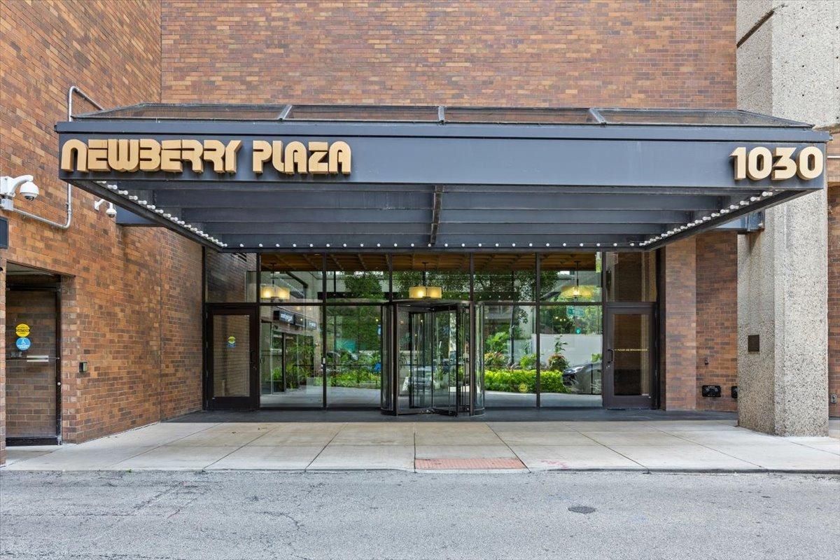 1030 N State St. #44K, Chicago, IL 60610