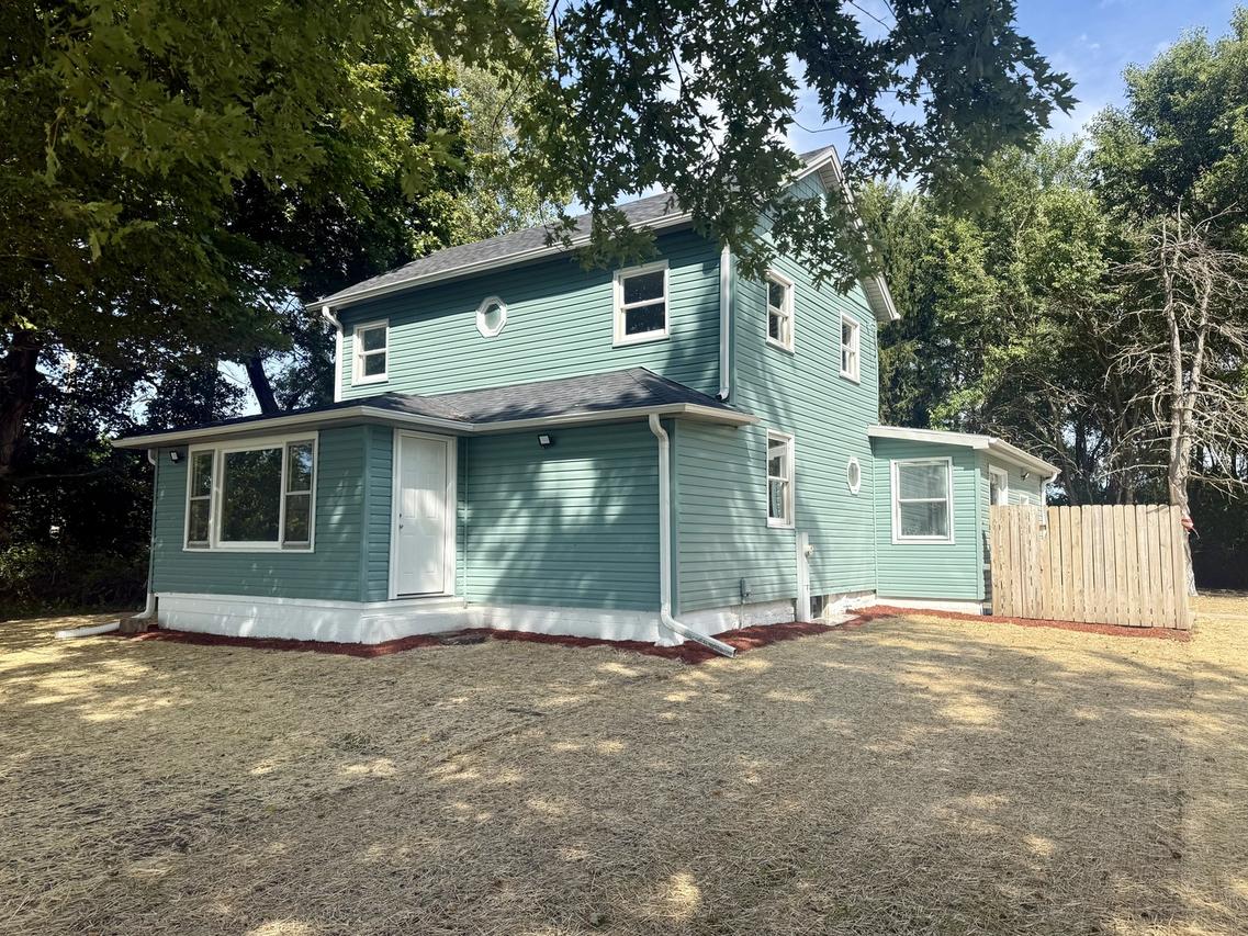 4361 Lee Rd., Shabbona, IL 60550