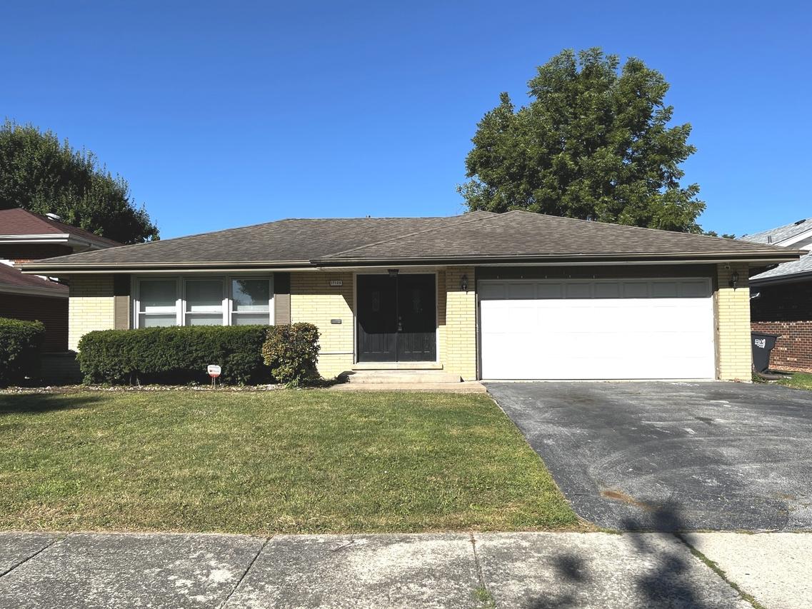17120 University Ave., South Holland, IL 60473