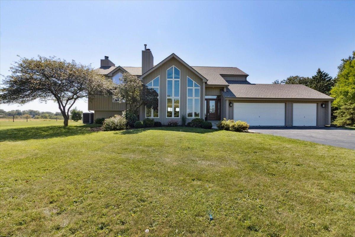 44W669 Ramm Rd., Maple Park, IL 60151