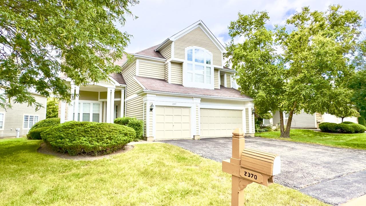 2370 Legends Ct., Riverwoods, IL 60015