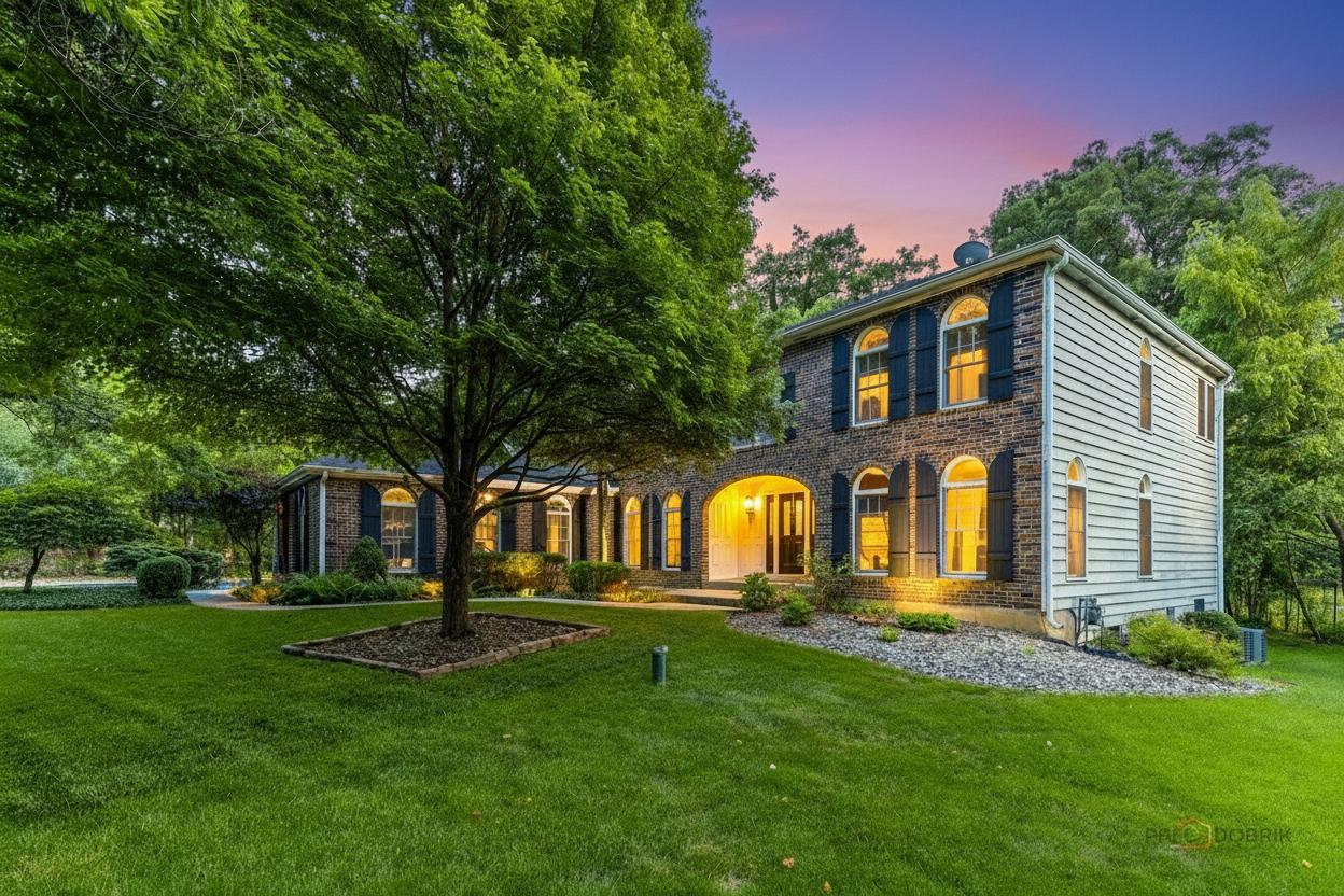 15393 W Oak Spring Rd., Libertyville, IL 60048