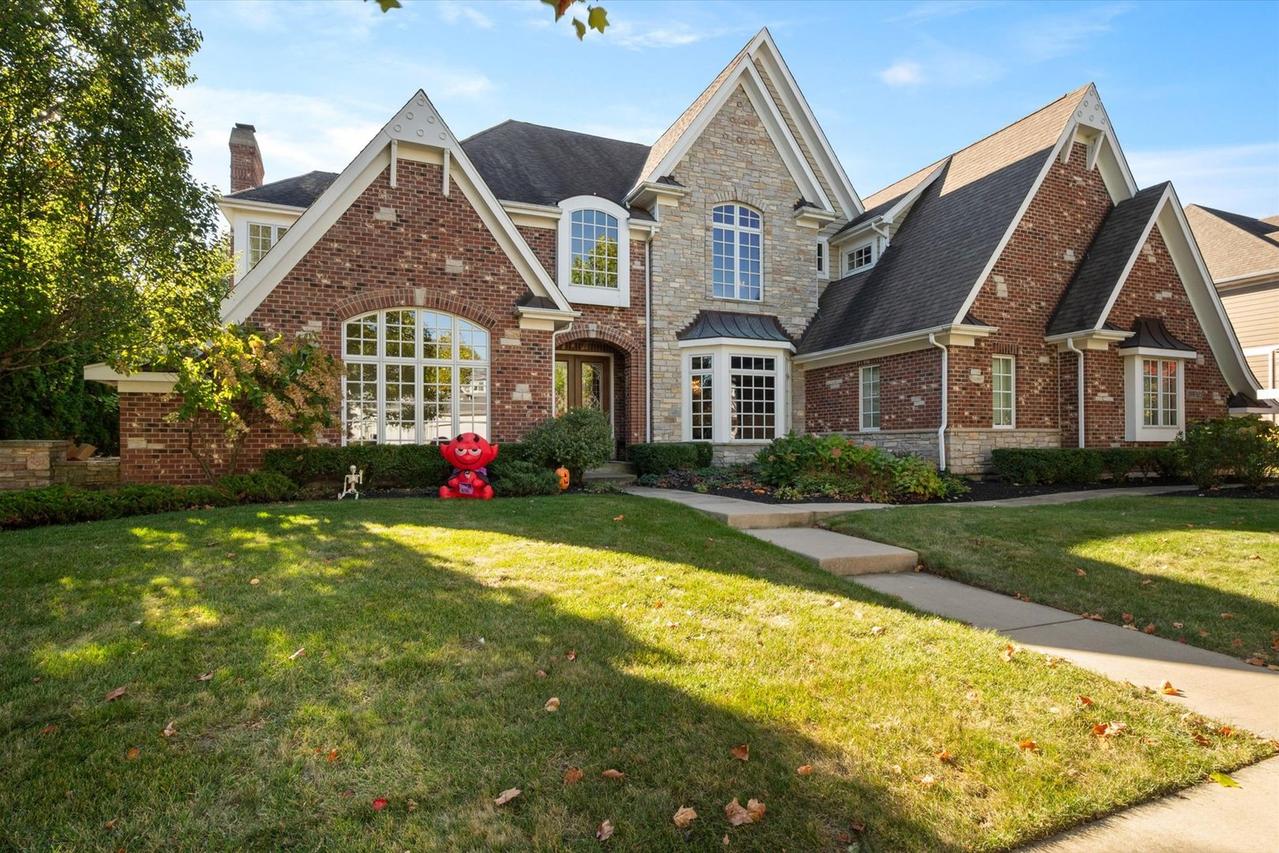 39W821 S Hathaway Ln., Geneva, IL 60134