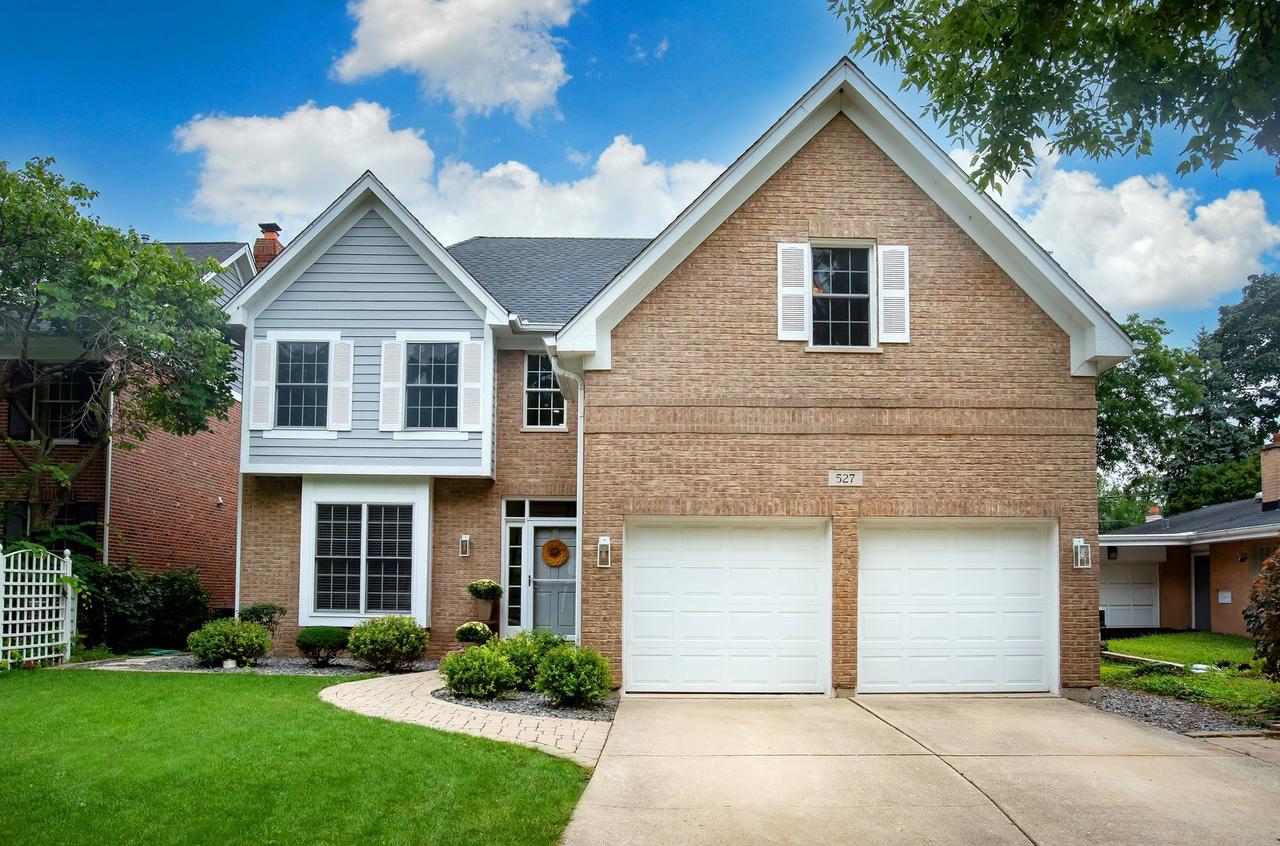 527 Malden Ave., La Grange Park, IL 60526