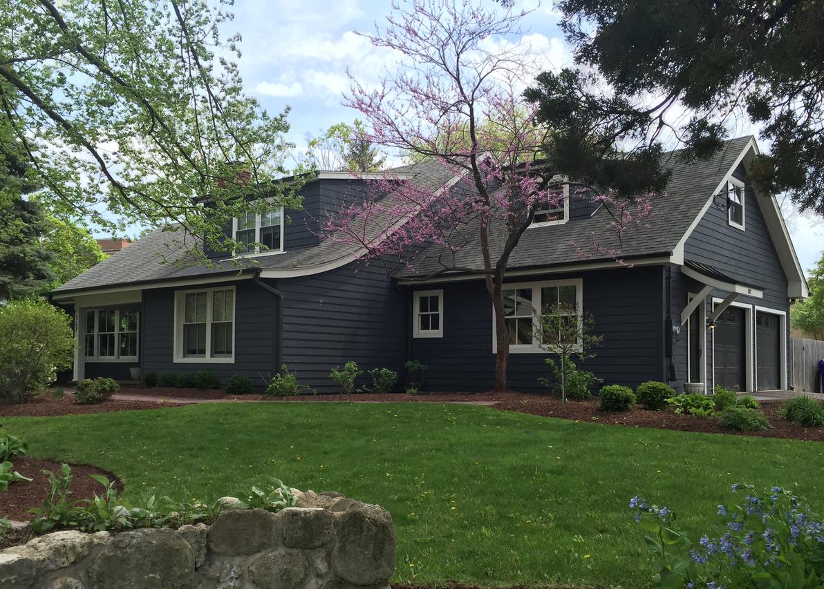 567 Deerpath Rd., Glen Ellyn, IL 60137