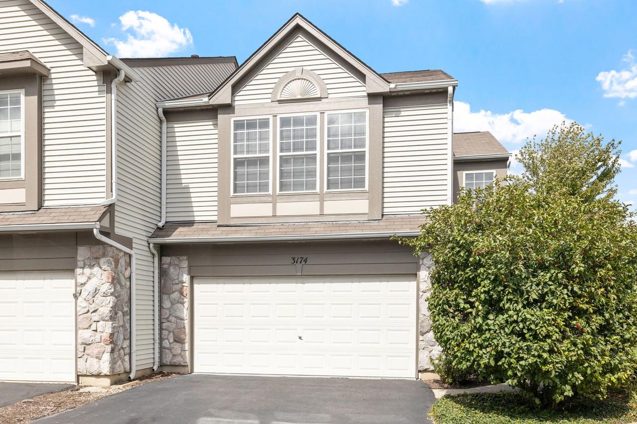 3174 Bromley Ln., Aurora, IL 60502