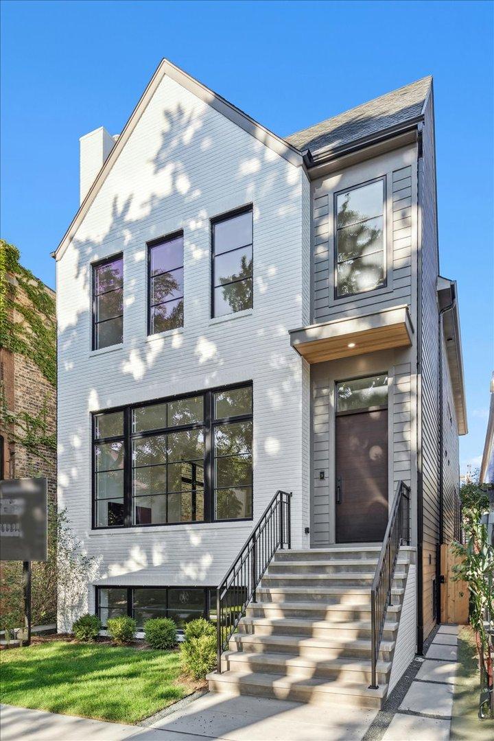 3846 N Bell Ave., Chicago, IL 60618
