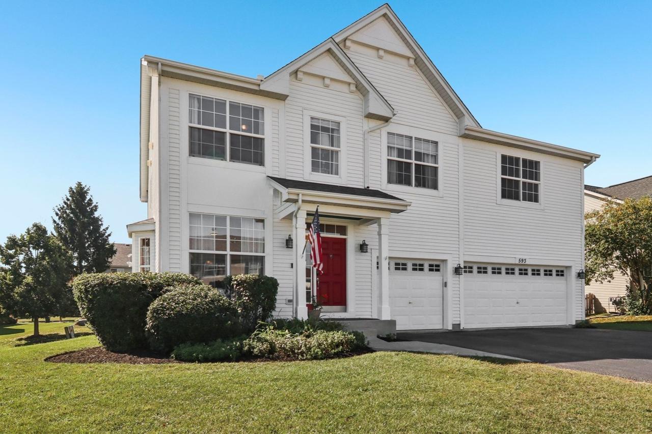 593 W Hamlin Ln., Round Lake, IL 60073