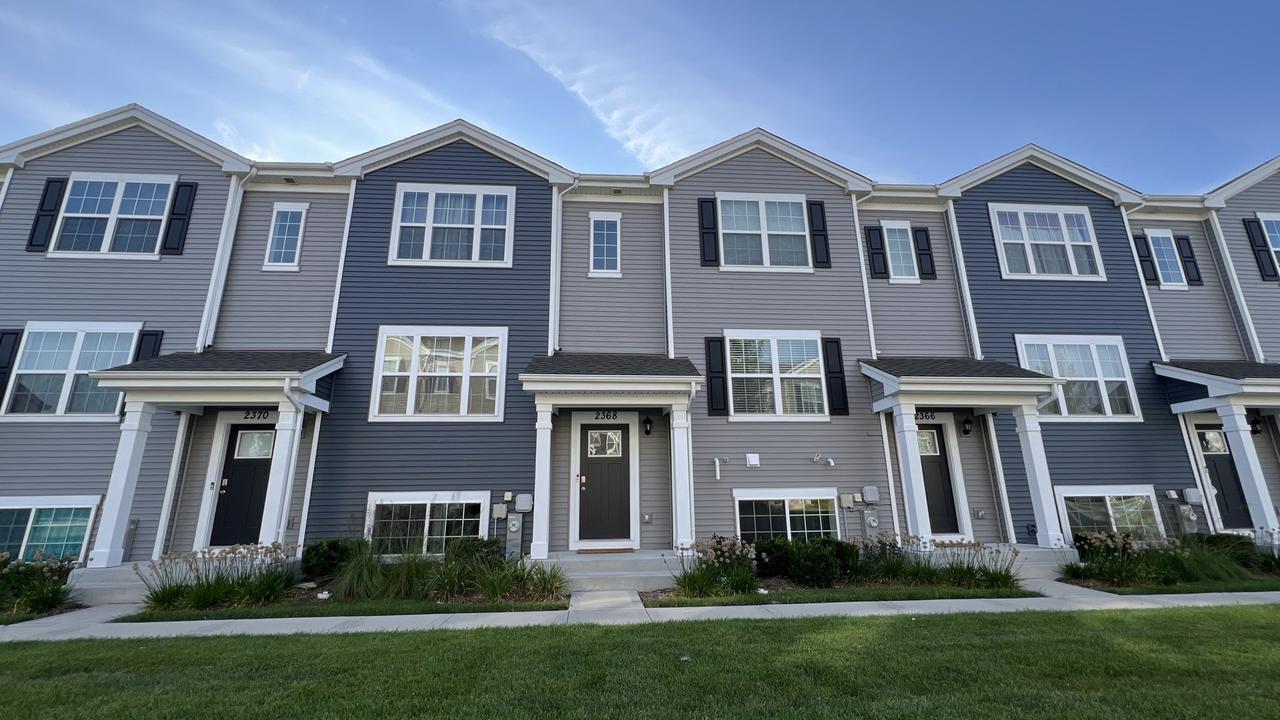 2368 Alison Ave., Pingree Grove, IL 60140