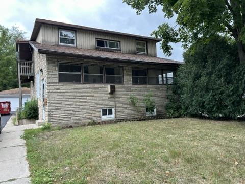 3220 Emmaus Ave., Zion, IL 60099