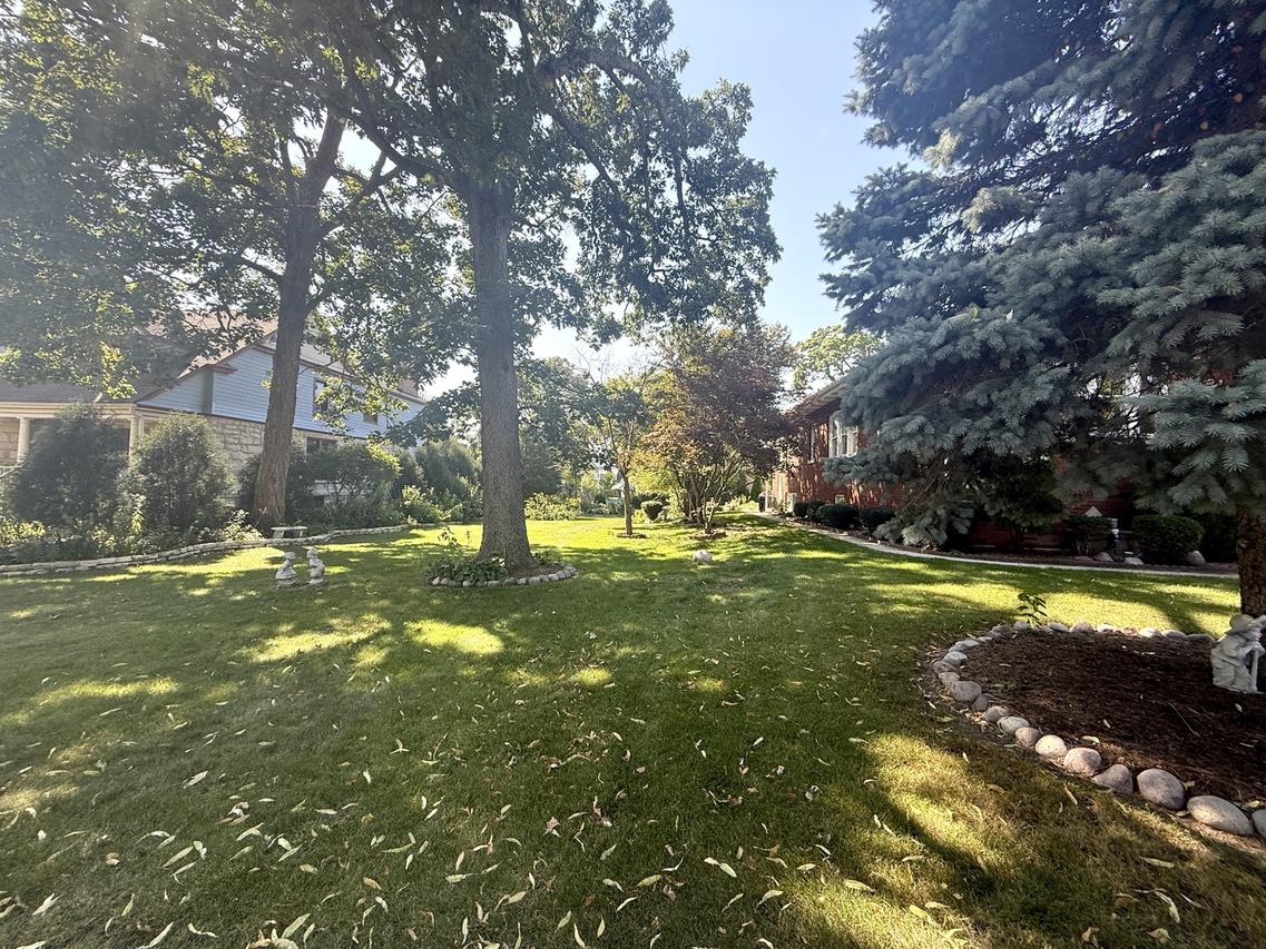 4816 Oakwood Ave., Downers Grove, IL 60515