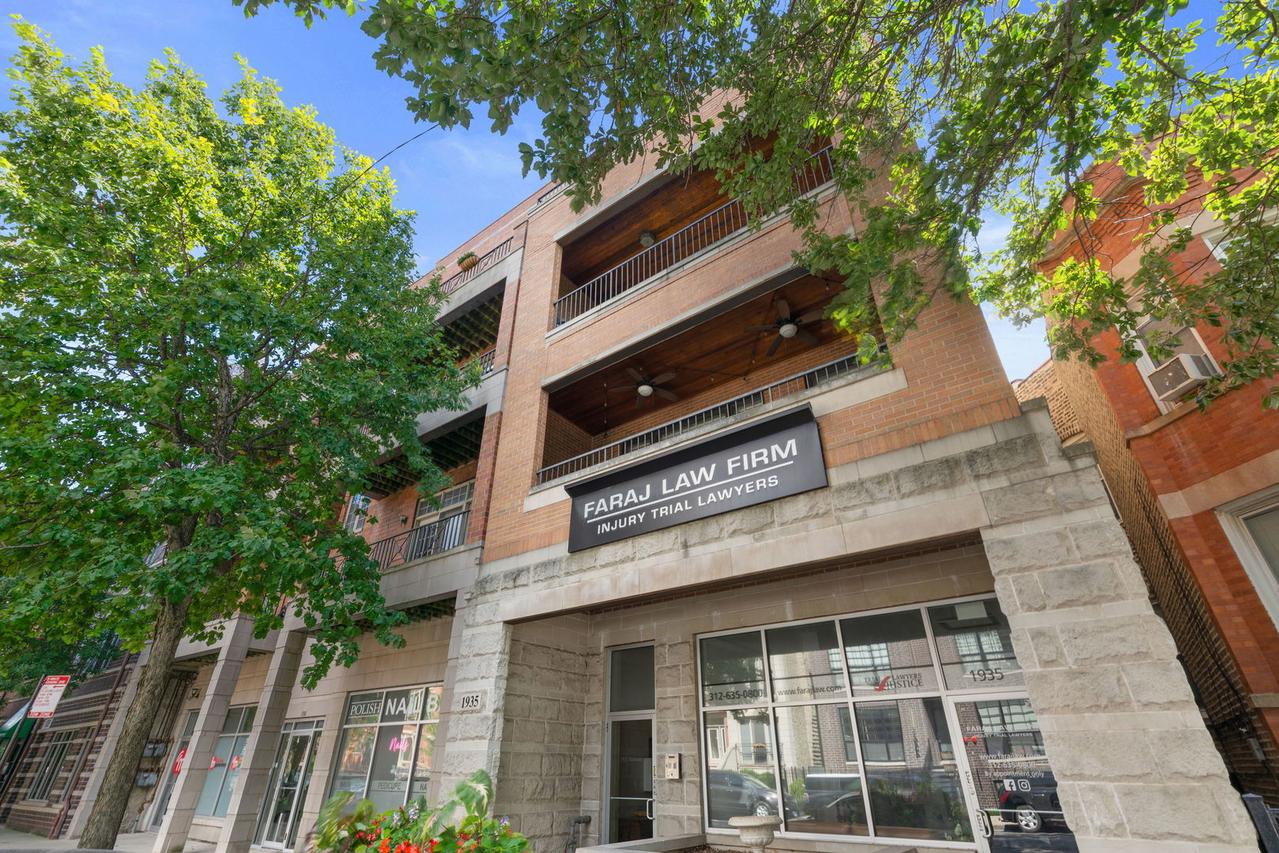 1935 W Belmont Ave. #2, Chicago, IL 60657