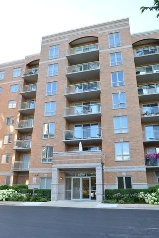6815 N Milwaukee Ave. #604, Niles, IL 60714